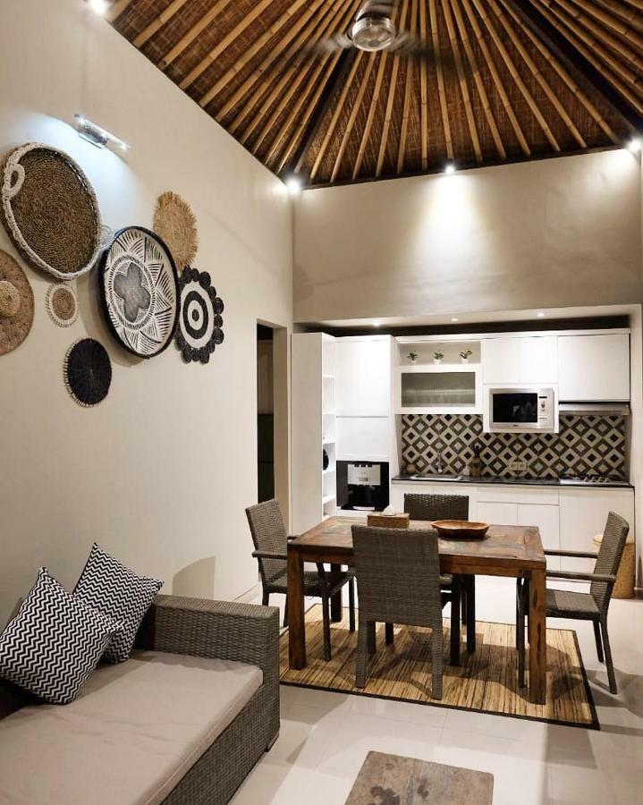 The Avani Villas Kuta Lombok Exteriör bild