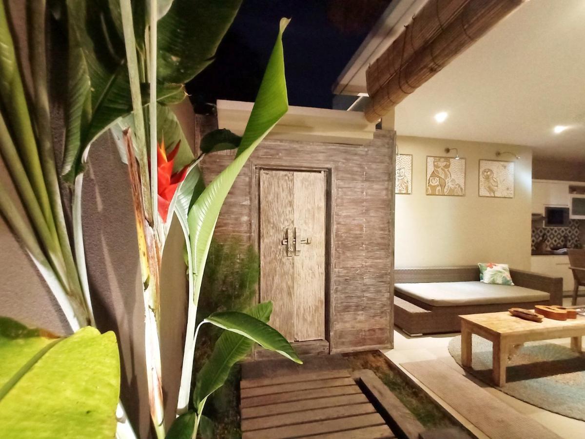 The Avani Villas Kuta Lombok Exteriör bild