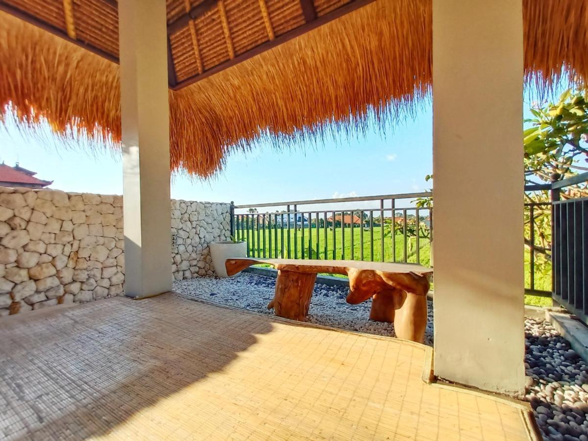 The Avani Villas Kuta Lombok Exteriör bild